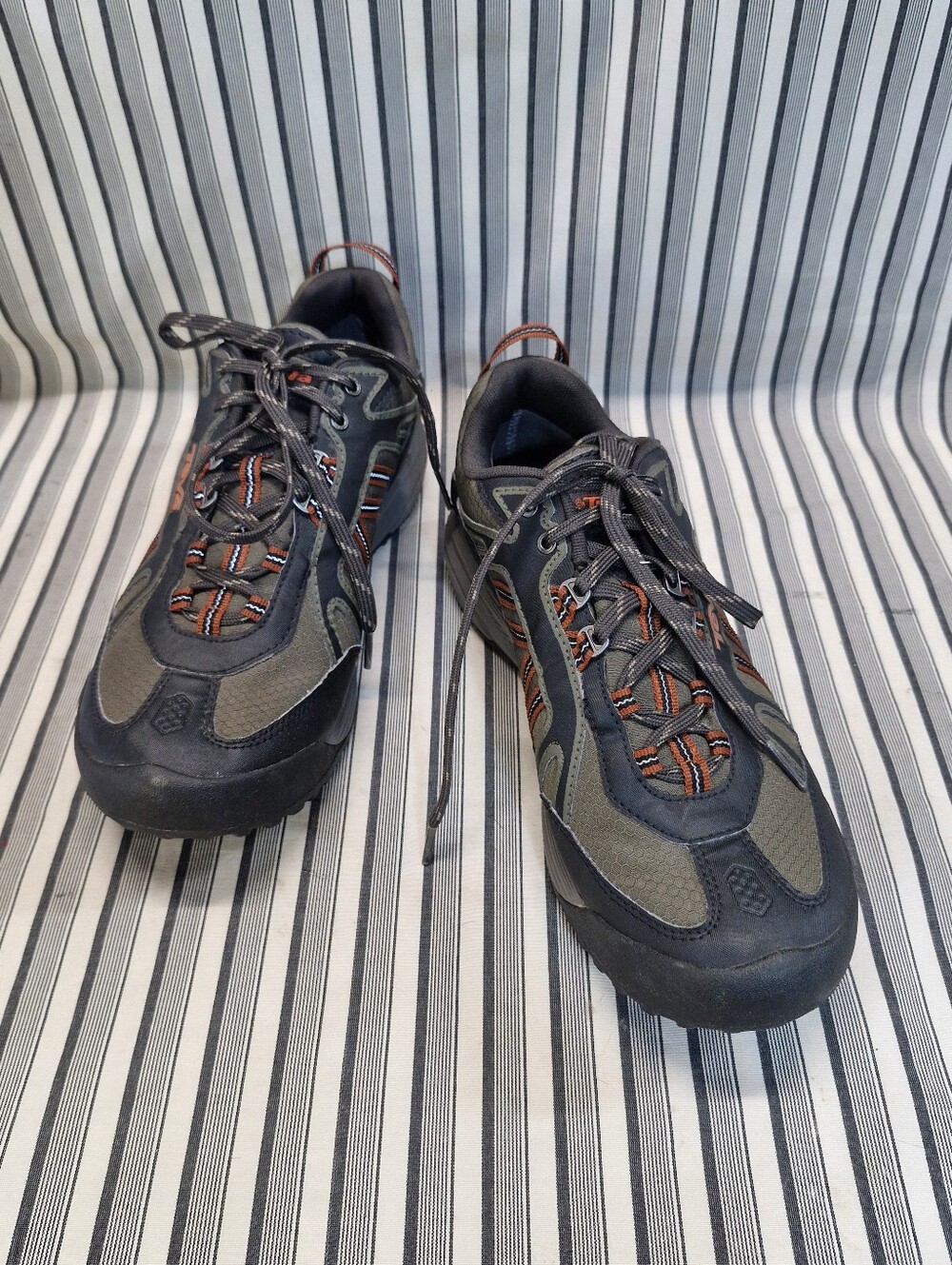 Teva Men's Waterproof Hiking Trail Shoes Olive Gray Orange Lace Up Size 8.5